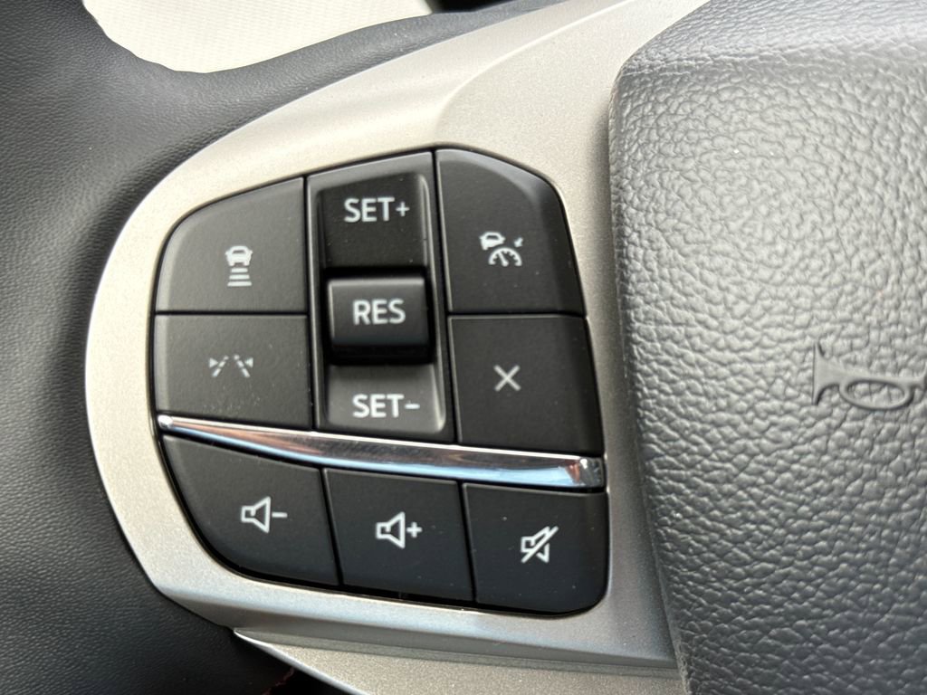 New 2026 Ford Explorer Active image 27