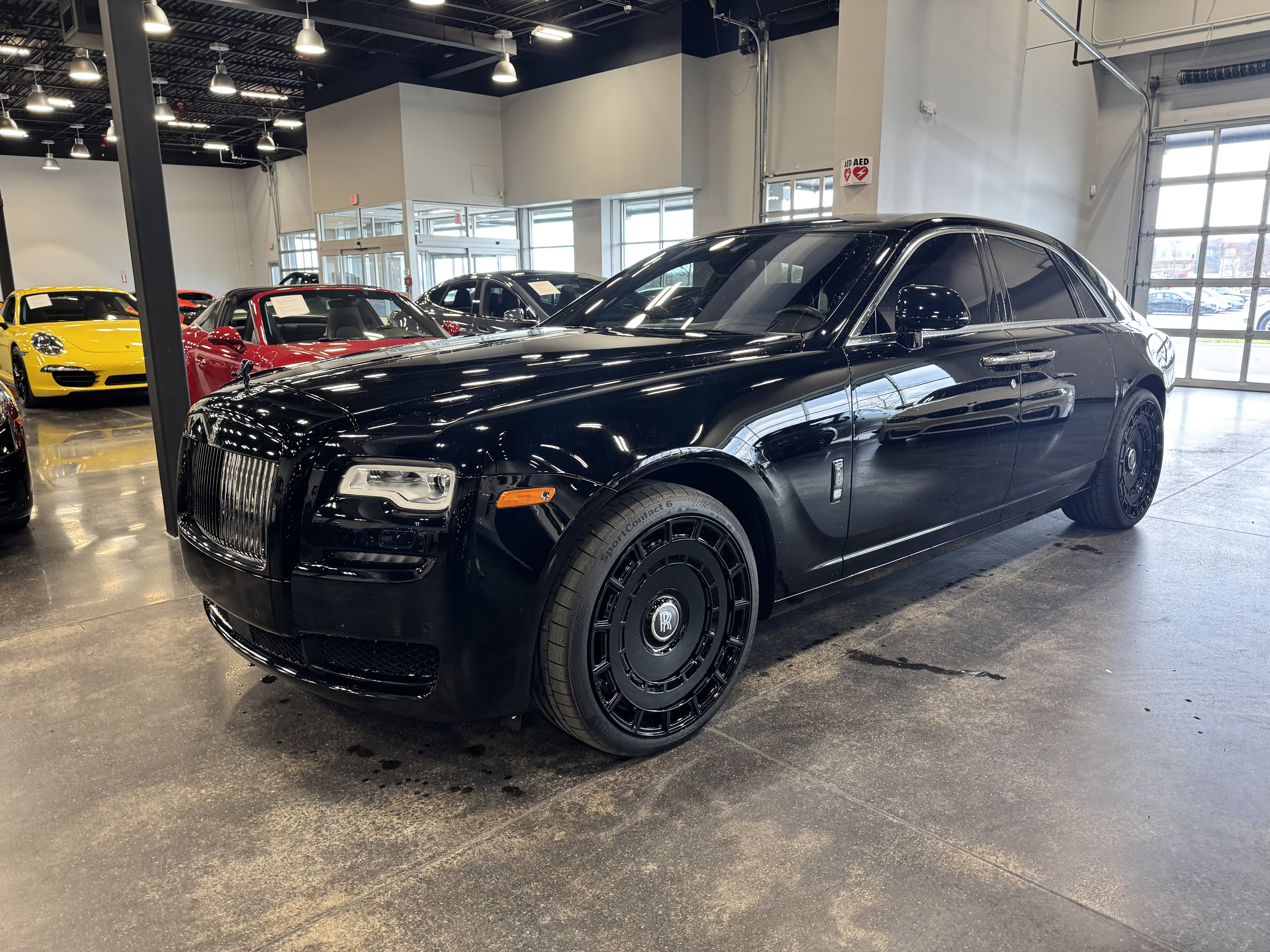 Used 2017 Rolls-Royce Ghost Black Badge image 27