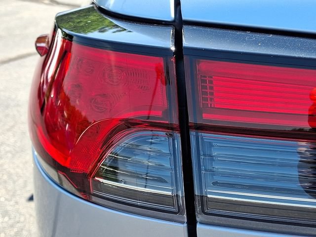 Used 2023 Toyota Corolla Cross XLE w/ Convenience Package AWD/4WD image 10