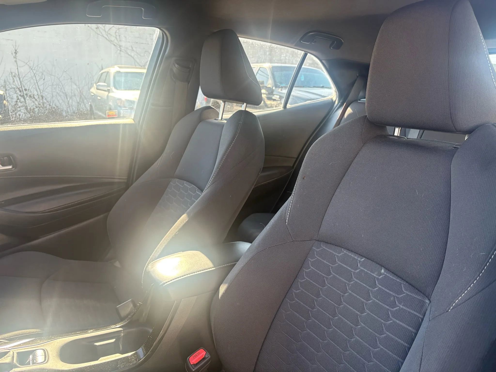 Used 2019 Toyota Corolla SE FWD image 12