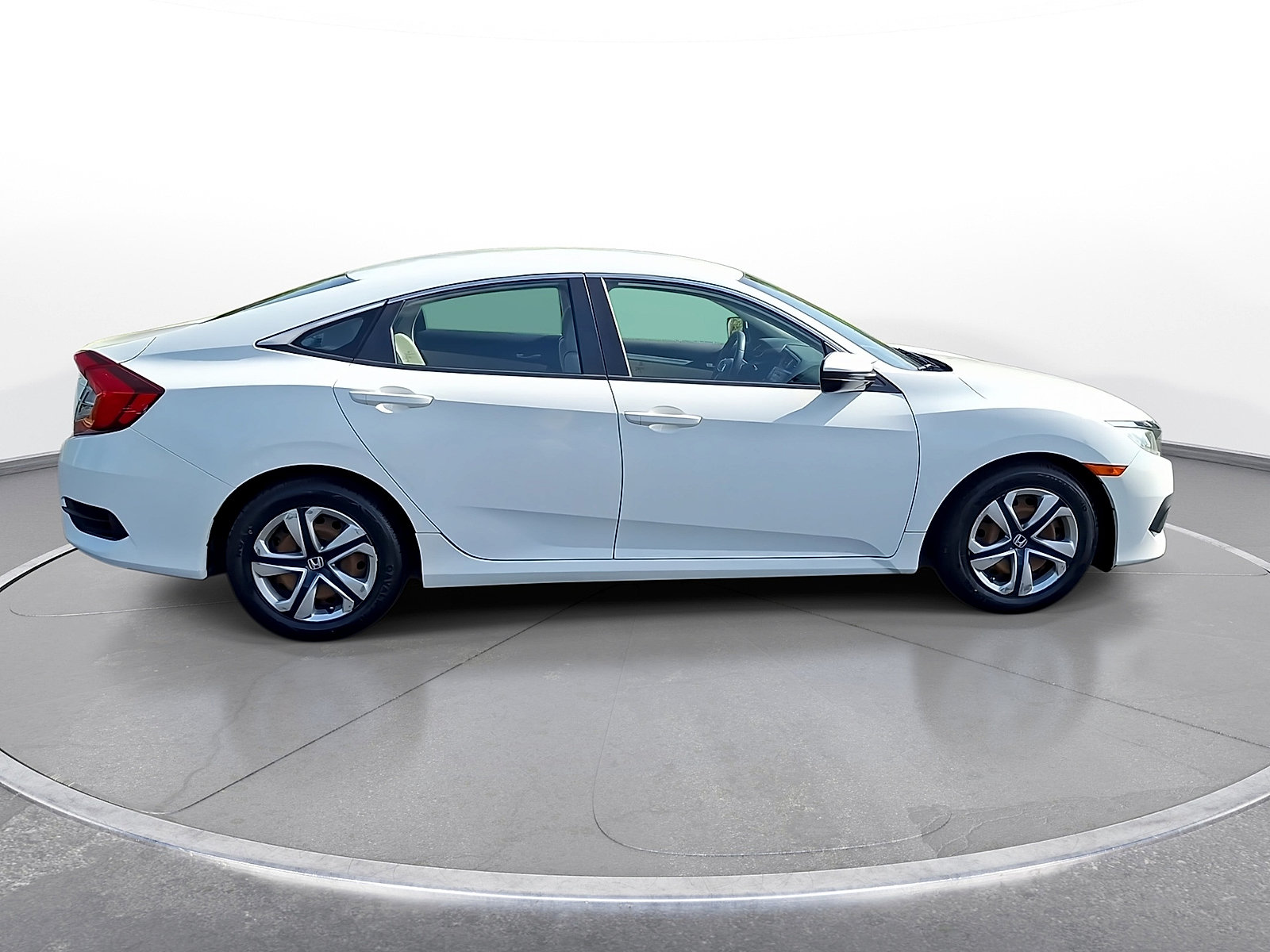 Used 2018 Honda Civic LX image 9