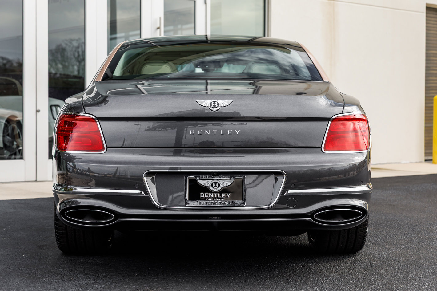 New 2026 Bentley Flying Spur Plug-In Hybrid image 12