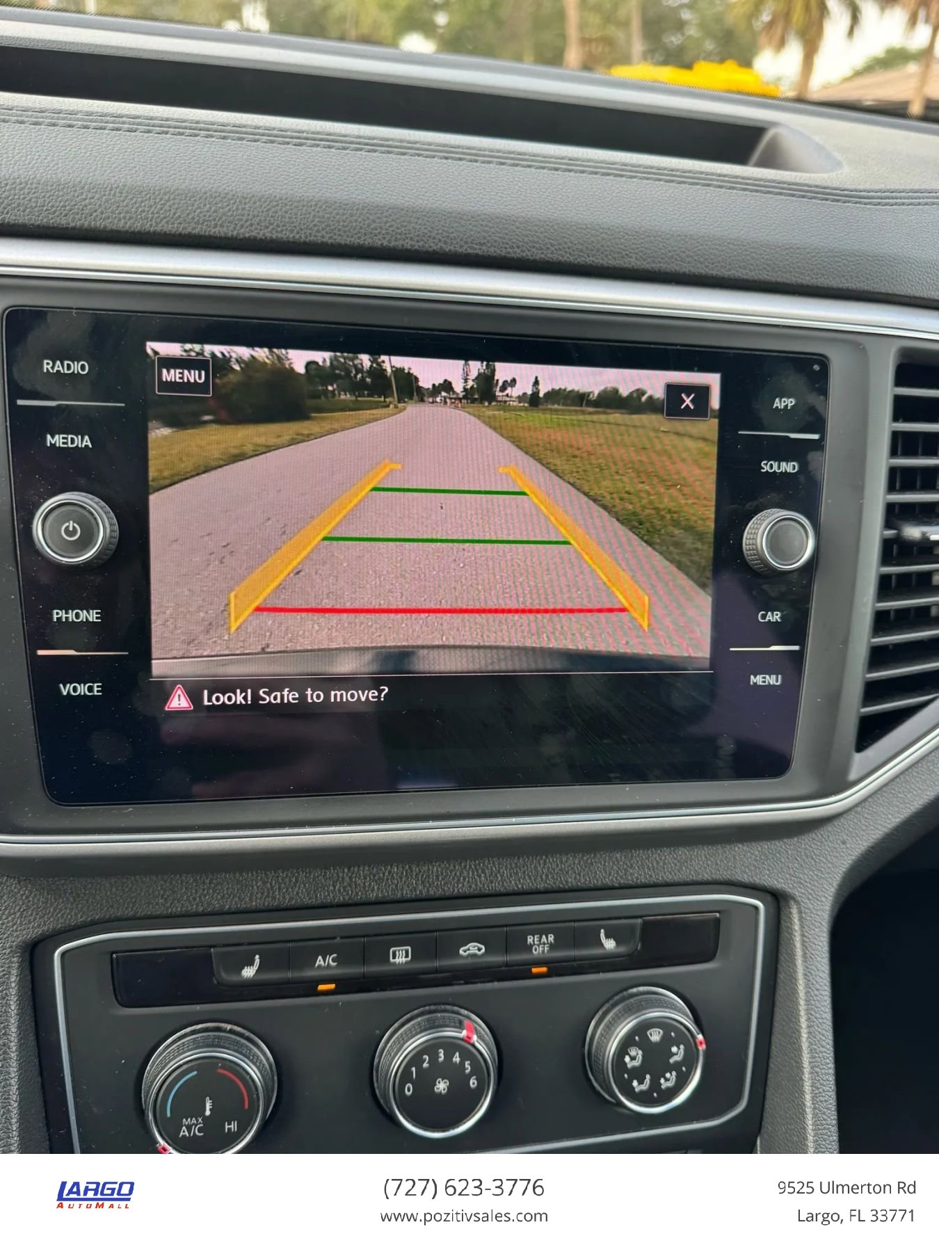 Used 2018 Volkswagen Atlas SE image 30