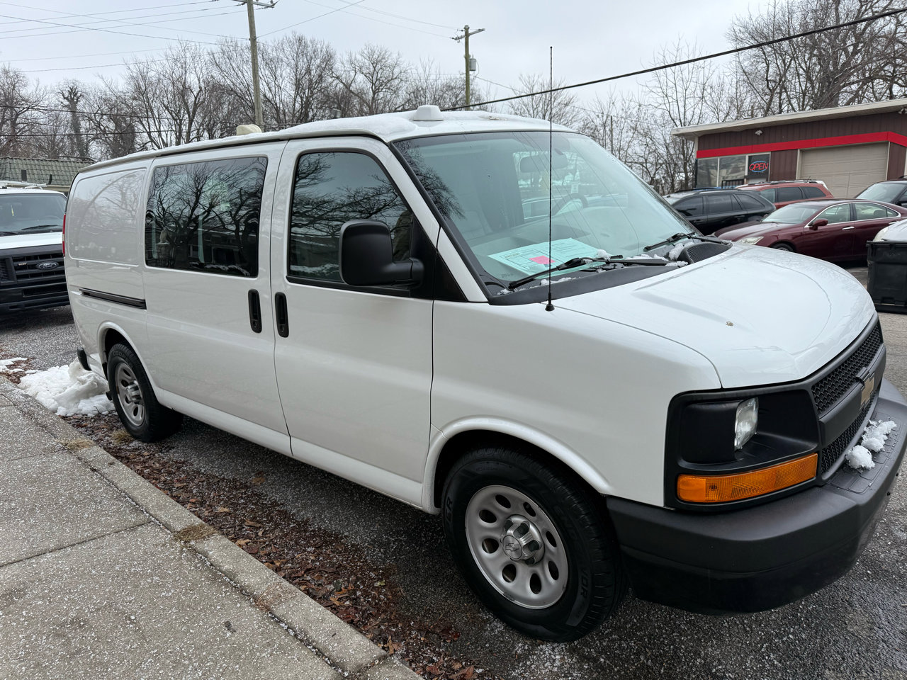 Used 2014 Chevrolet Express 1500 AWD image 8