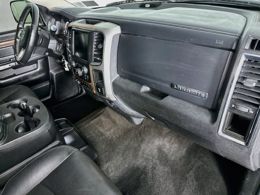 Used 2017 RAM 2500 Laramie AWD/4WD image 30