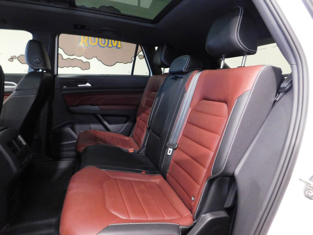 Used 2023 Volkswagen Atlas Cross Sport SEL Premium R-Line image 84