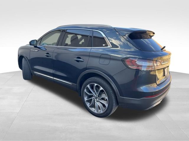 Used 2022 Lincoln Nautilus Reserve image 4