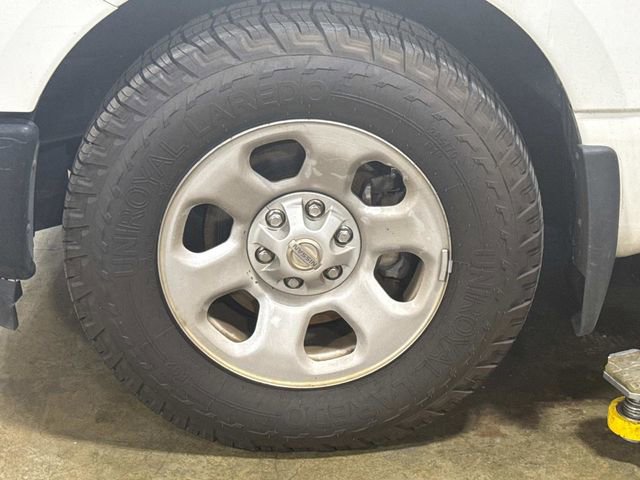 Used 2017 Nissan Titan S image 6