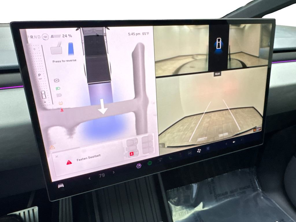 Used 2024 Tesla Cybertruck AWD Crew Cab image 58