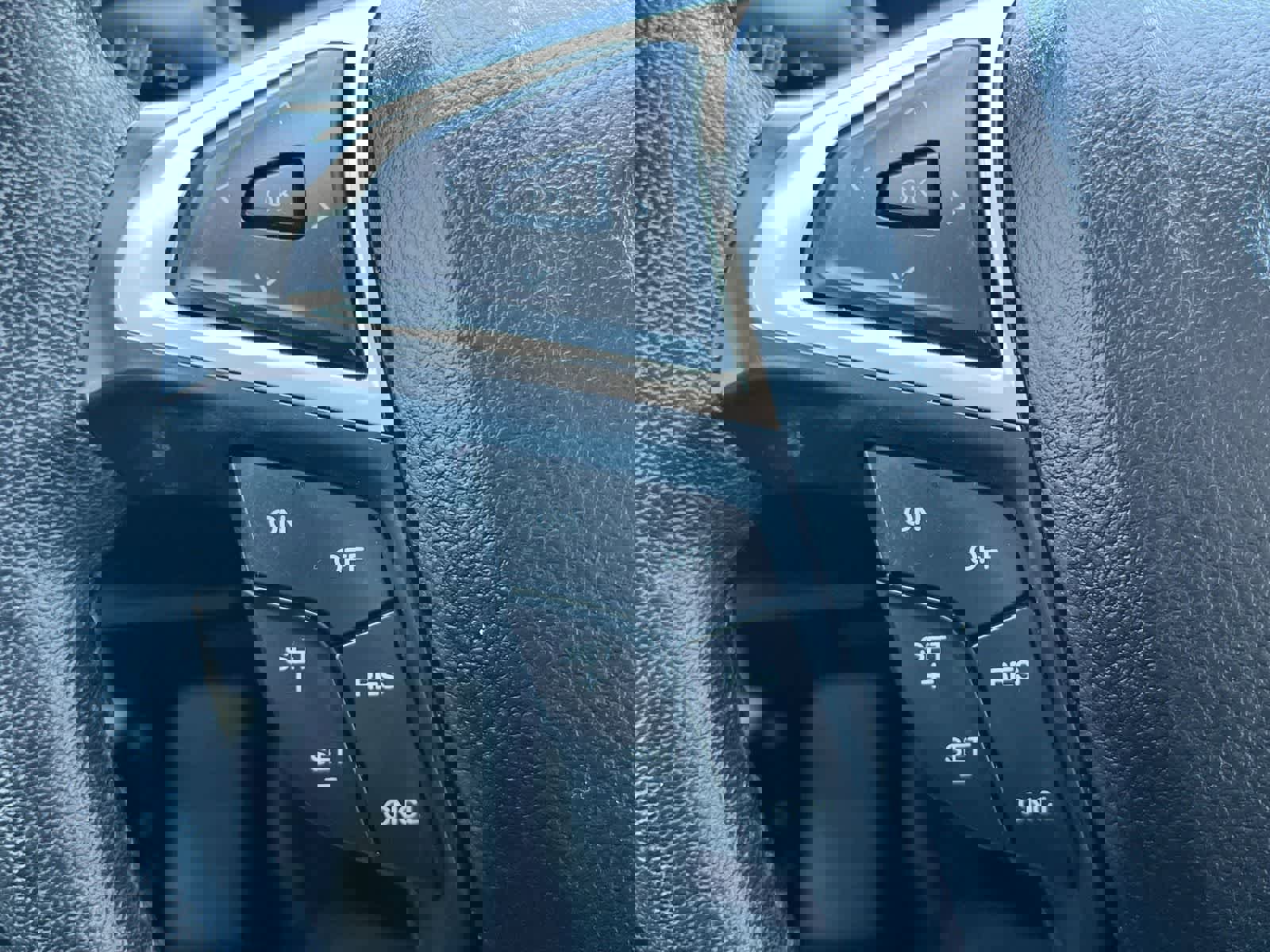 Used 2023 Ford Edge SEL w/ Convenience Package image 23