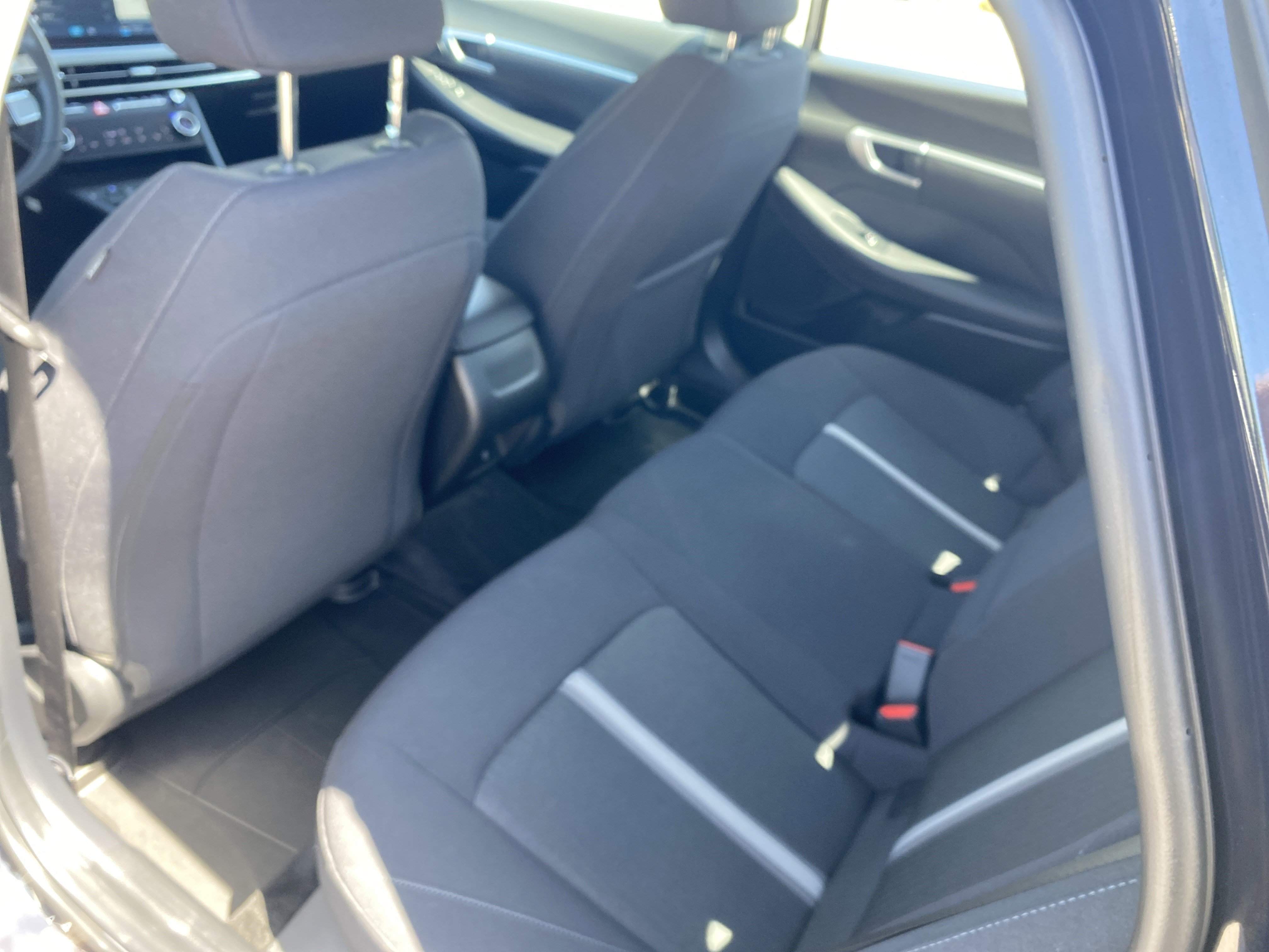 Used 2024 Hyundai Sonata SEL w/ Convenience Package FWD image 19