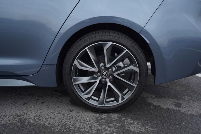 Used 2022 Toyota Corolla SE w/ Carpet Mat Package (TMS) image 39