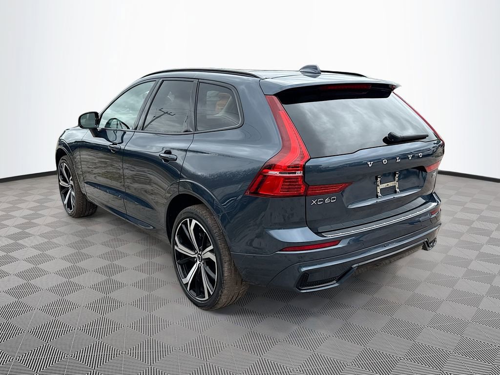 Used 2023 Volvo XC60 B5 Ultimate w/ Protection Package Premier image 8