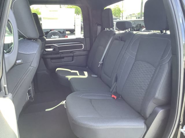 New 2026 RAM 2500 Big Horn AWD/4WD image 24