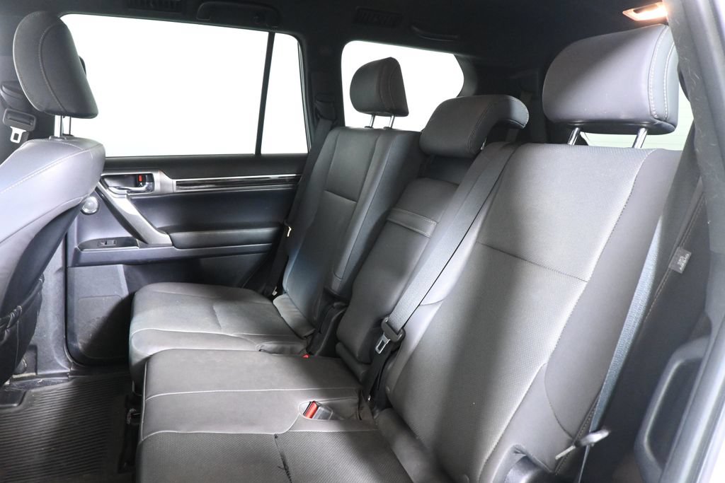 Used 2023 Lexus GX 460 Premium w/ Premium Plus Package AWD/4WD image 4