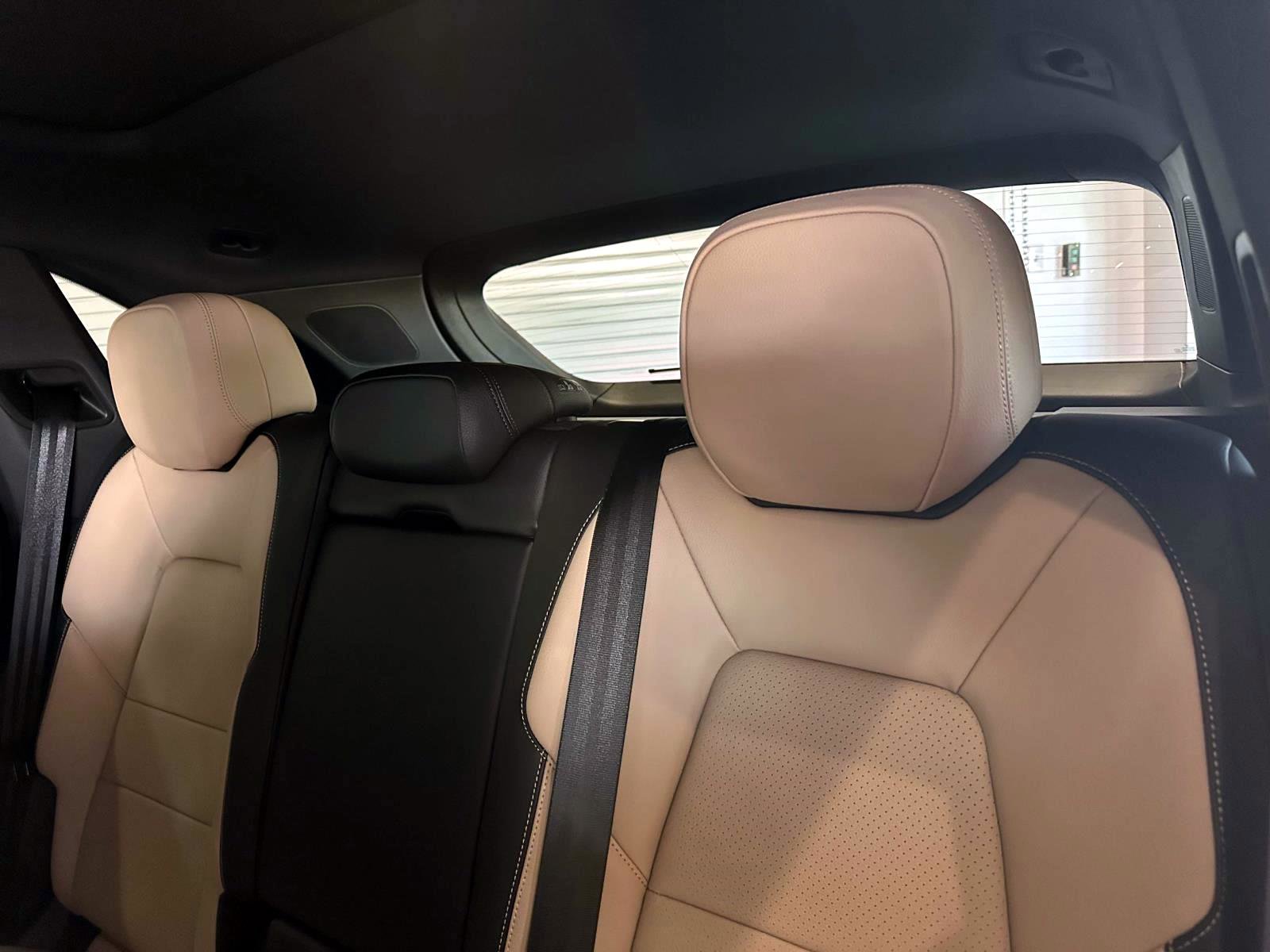 New 2026 Porsche Cayenne image 14