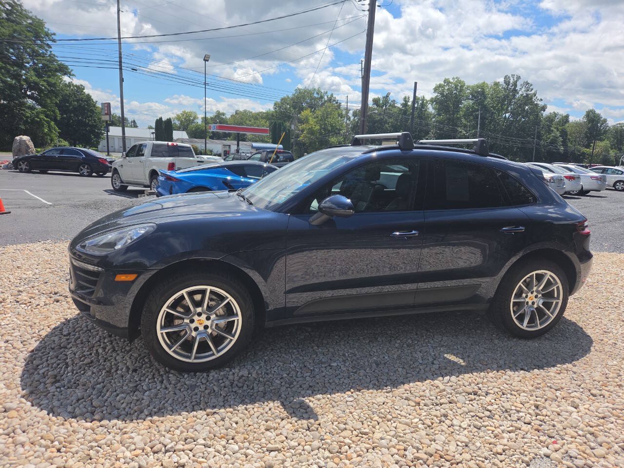 Used 2018 Porsche Macan S AWD/4WD image 3