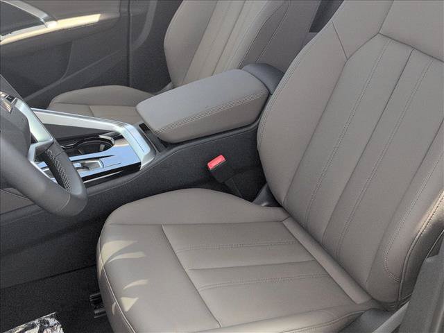 New 2026 Audi Q5 Premium AWD/4WD image 4