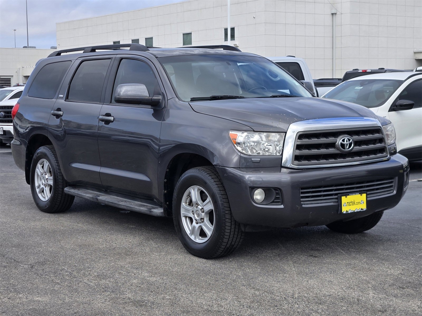 Used 2011 Toyota Sequoia SR5 image 3