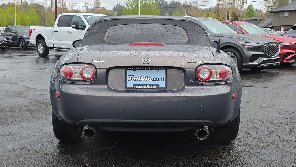 Used 2007 MAZDA MX-5 Miata Grand Touring w/ Premium Pkg image 4