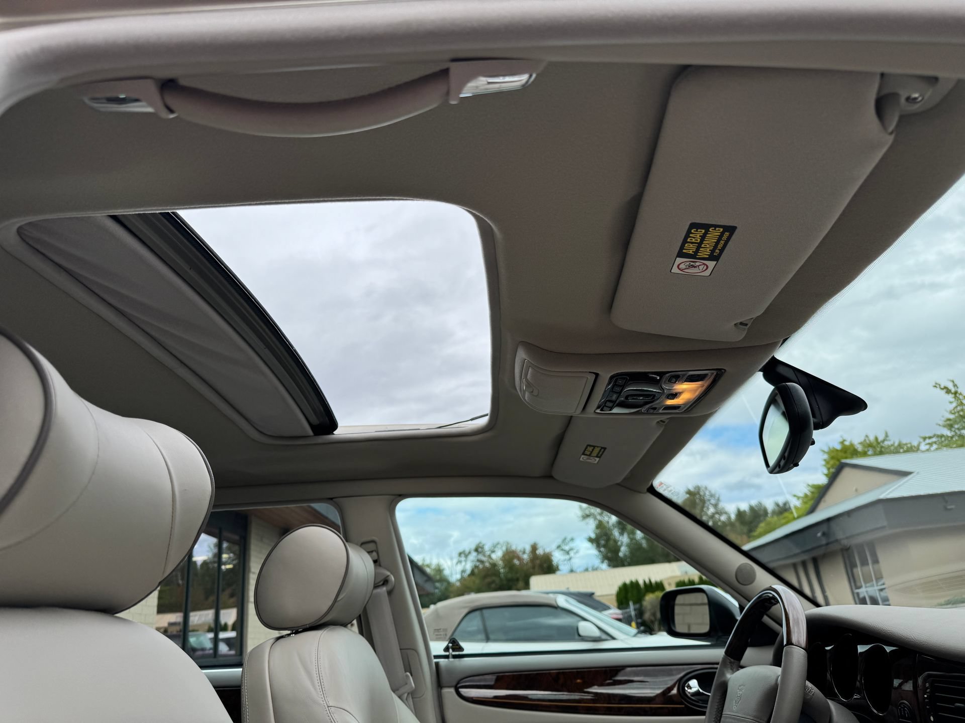 Used 2001 Jaguar XJ Supercharged RWD image 65