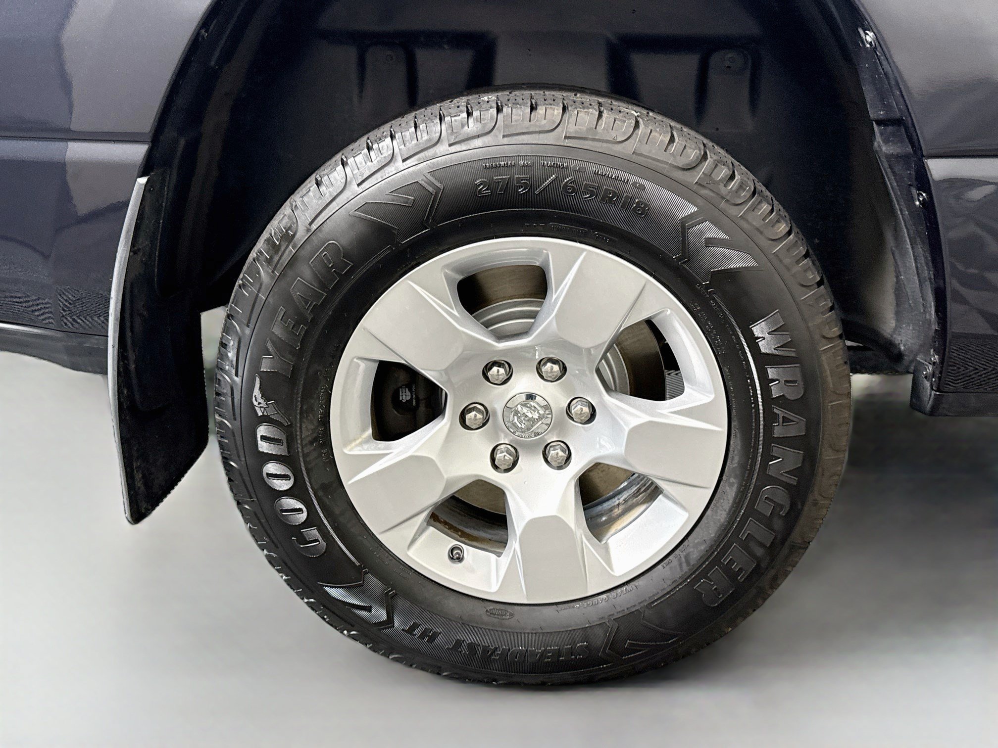 Used 2020 RAM 1500 Big Horn AWD/4WD image 33