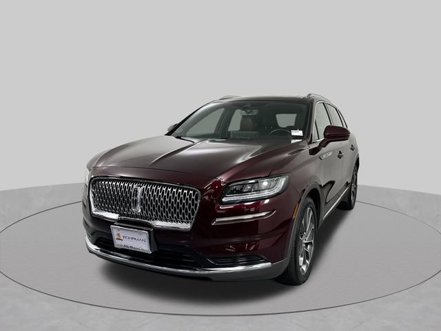 Used 2023 Lincoln Nautilus Reserve AWD/4WD image 2