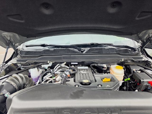 New 2026 RAM 3500 Big Horn AWD/4WD image 24