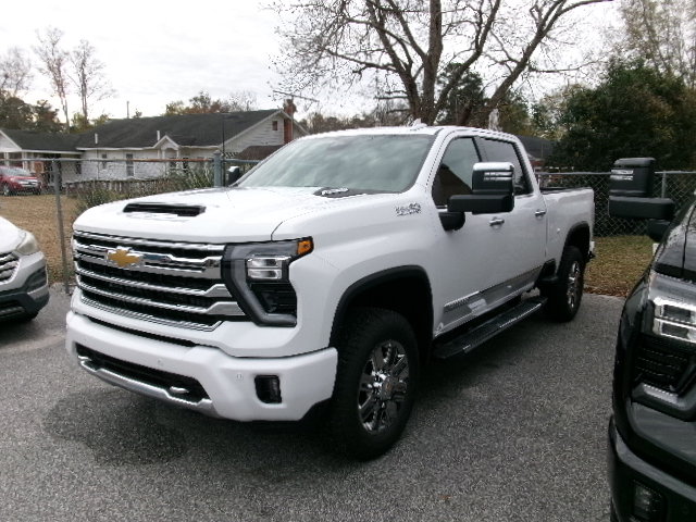 New 2026 Chevrolet Silverado 2500 High Country w/ Z71 Off-Road Package image 2