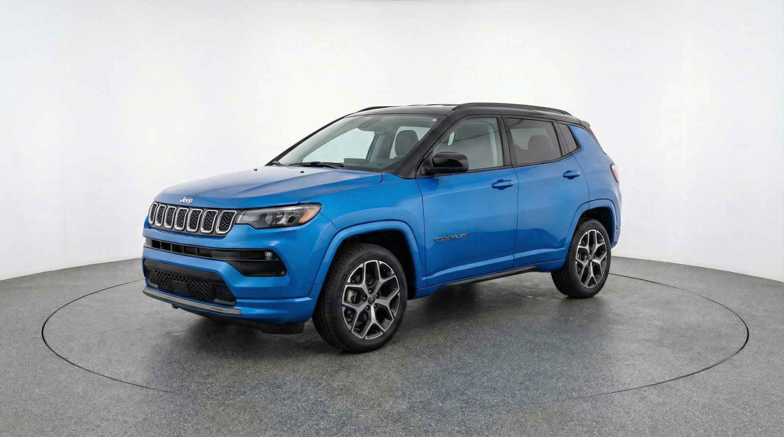Used 2025 Jeep Compass Limited AWD/4WD image 3