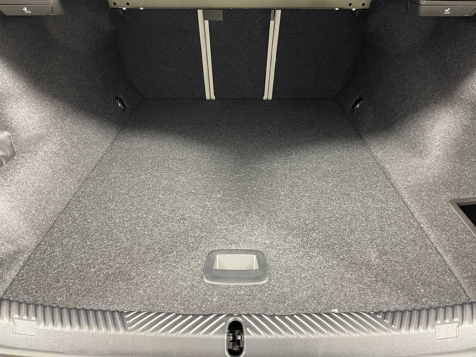 New 2025 BMW i5 M60 w/ Premium Package image 36