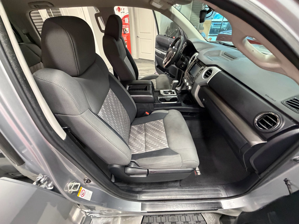 Used 2018 Toyota Tundra SR5 w/ TRD Off Road Package image 41