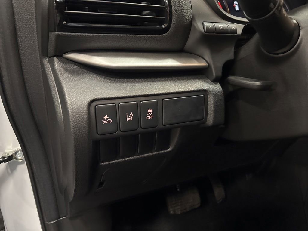 Used 2024 Mitsubishi Eclipse Cross Ralliart AWD/4WD image 21