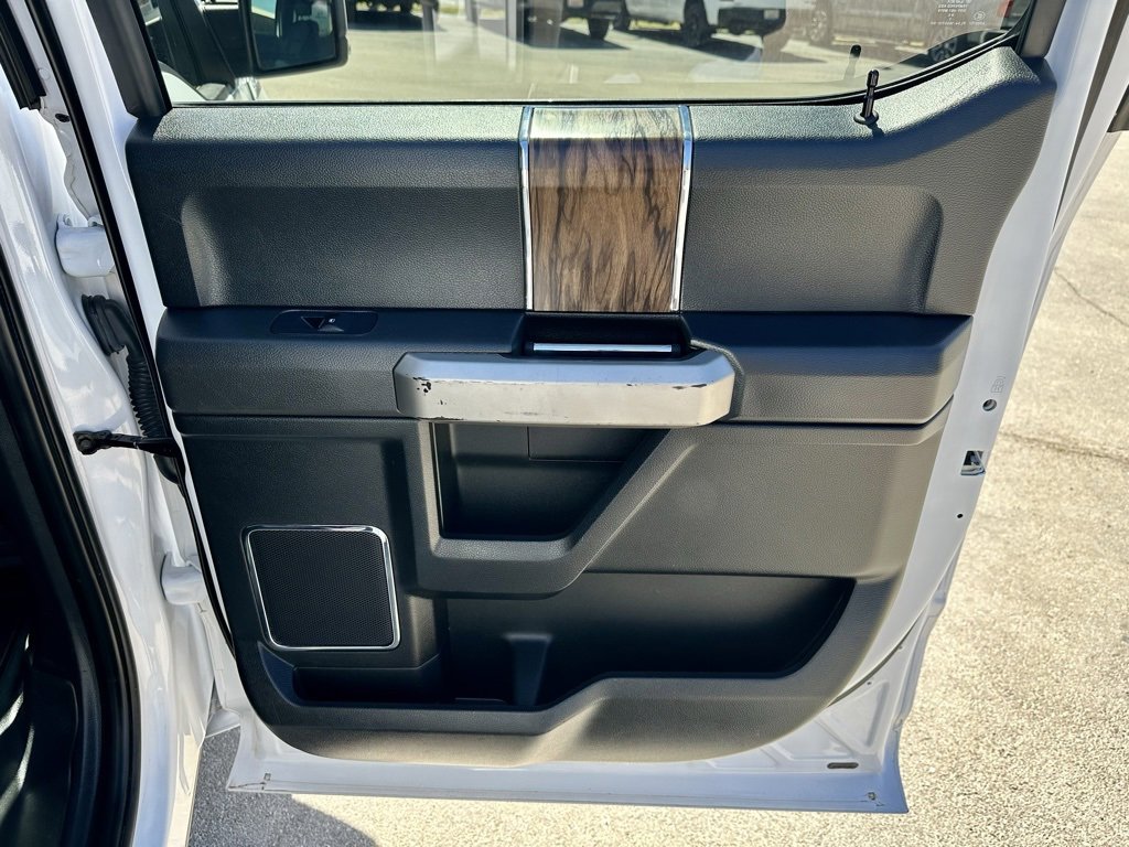 Used 2019 Ford F150 Lariat image 30