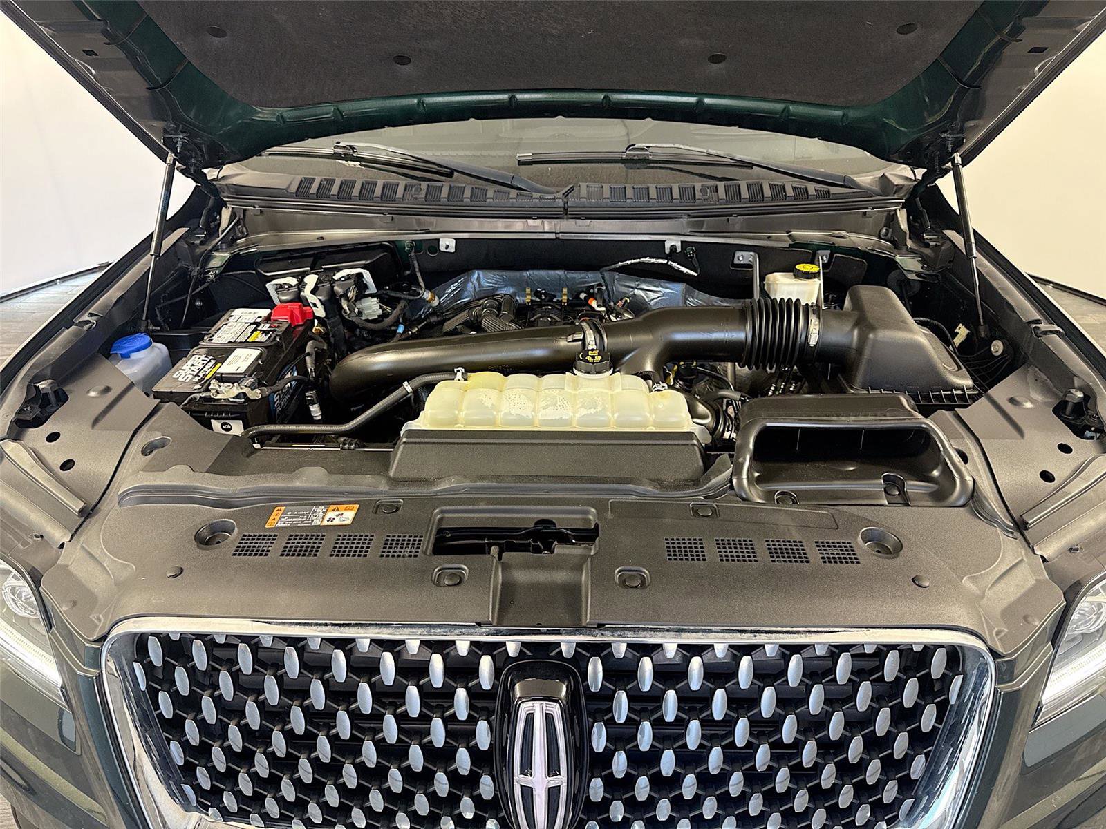 Used 2022 Lincoln Navigator L Black Label AWD/4WD image 35
