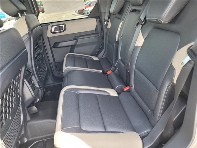 New 2026 Ford Bronco Big Bend w/ Black Diamond Package AWD/4WD image 9