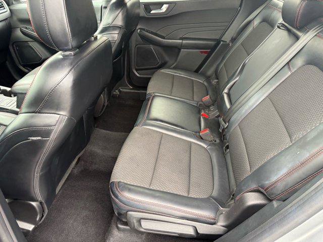 Used 2023 Ford Escape ST-Line image 17