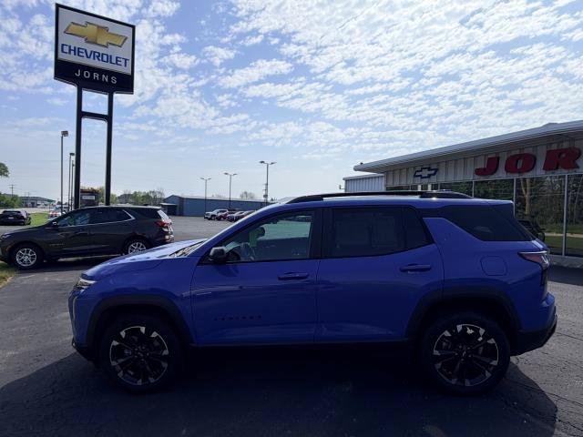 Used 2025 Chevrolet Equinox RS w/ Safety and Technology Package AWD/4WD image 2