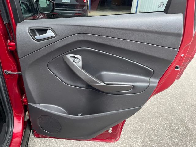 Used 2017 Ford Escape SE AWD/4WD image 32