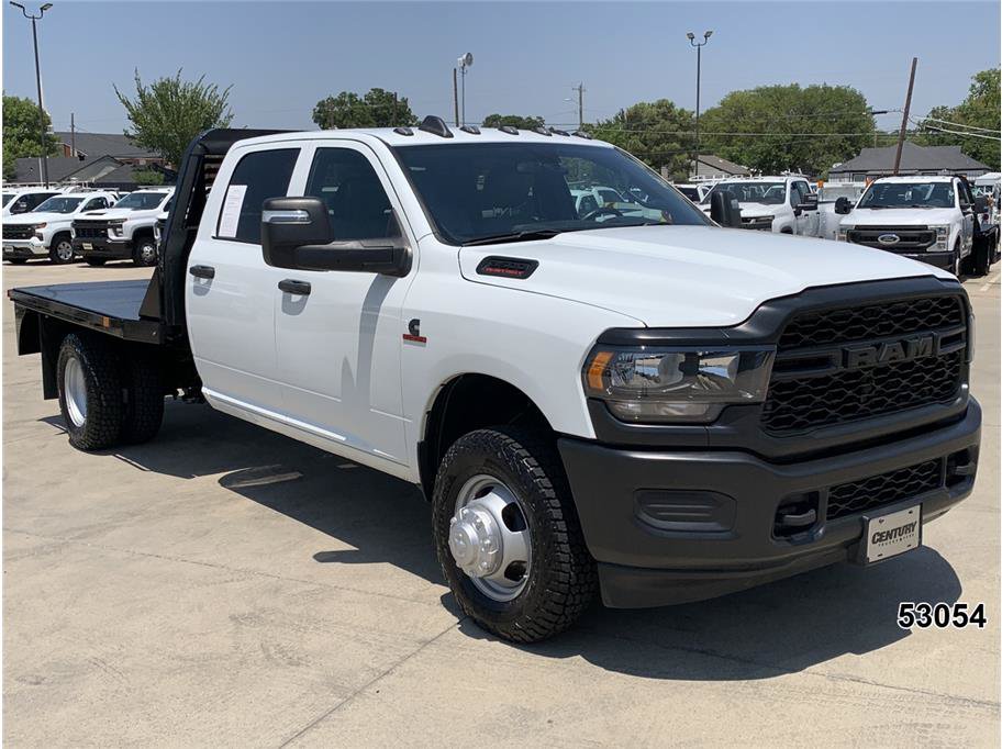 Used 2024 RAM 3500 Tradesman AWD/4WD image 3