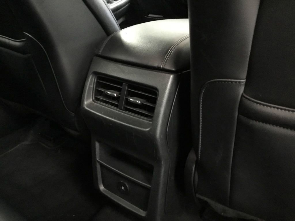 Used 2023 Ford Edge SEL image 21