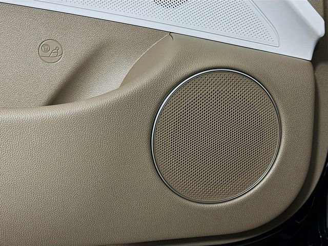 Certified 2026 Genesis GV70 2.5T Advanced image 19