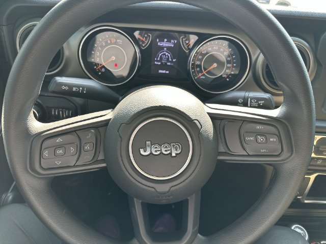 Used 2022 Jeep Gladiator Sport AWD/4WD image 20