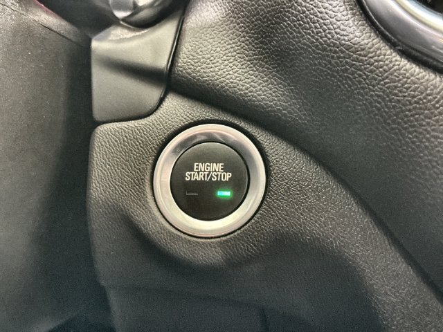 Used 2024 Chevrolet Equinox LT FWD image 16