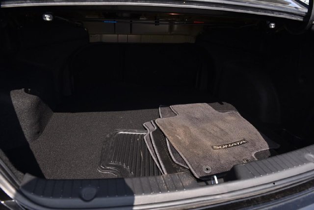 Used 2011 Hyundai Sonata GLS FWD image 17