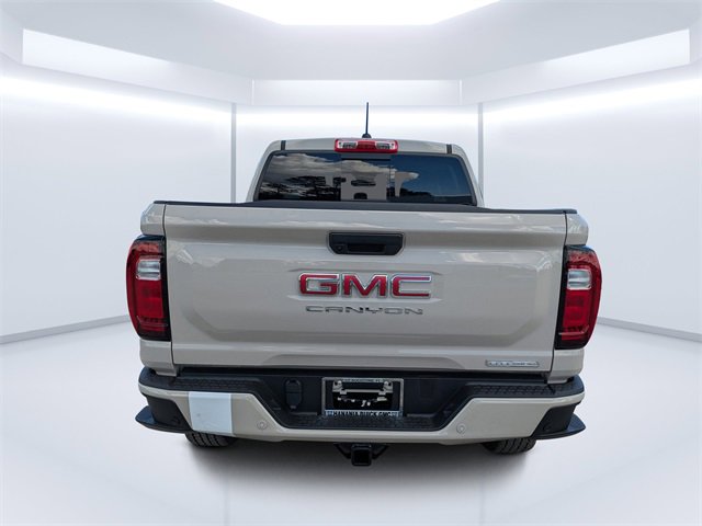 New 2026 GMC Canyon Elevation image 4