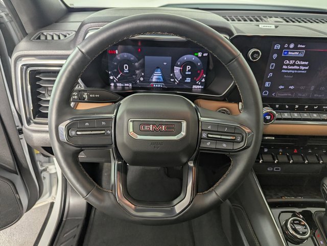 Used 2024 GMC Canyon AT4 w/ AT4 Premium Package image 19