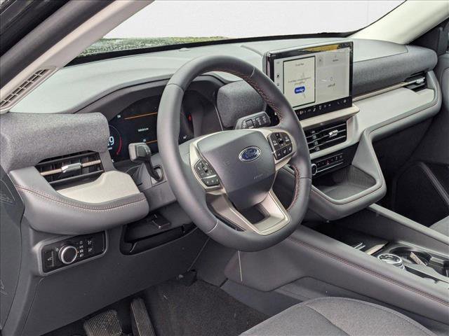 New 2025 Ford Explorer Active image 3