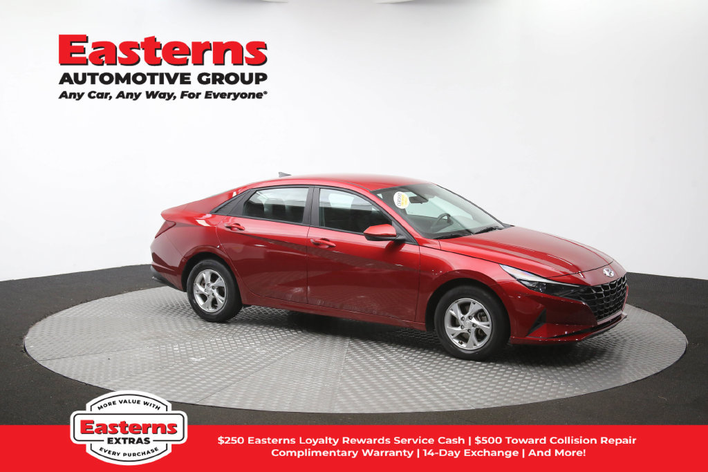 Used 2023 Hyundai Elantra SE w/ Cargo Package FWD image 48