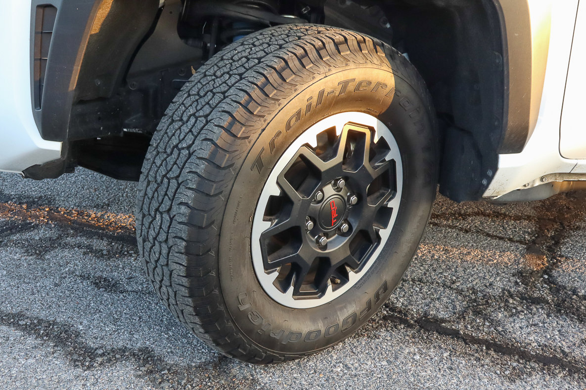 Used 2025 Toyota Tacoma TRD Off-Road image 20